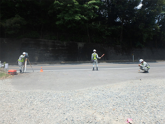 写真：路線測量